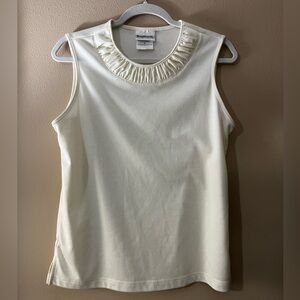 Bonworth Cream Sleeveless Ruffle-Neck Top Size Small